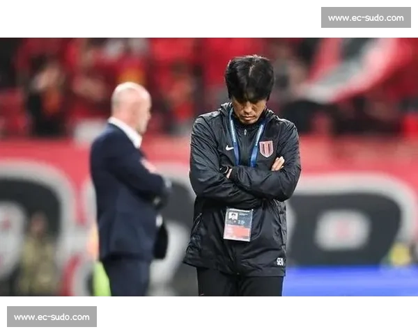 徐正源场边狂挠头！蓉城绝平丢登顶良机，争冠只剩理论希望？