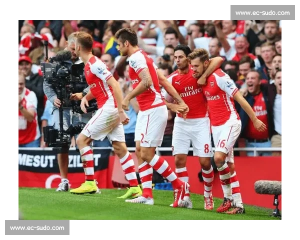 散步见端倪！大加布归队，阿森纳静候水晶宫